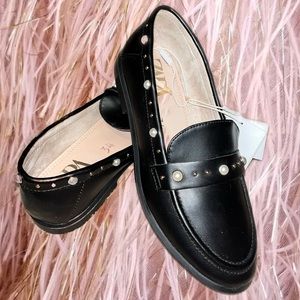 Beautiful black loafers for kids